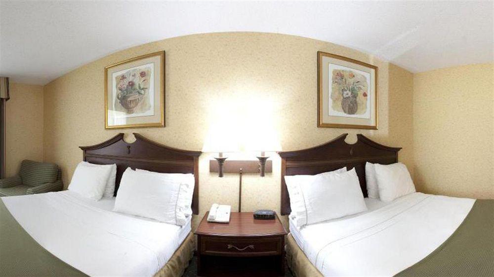 Holiday Inn Express & Suites Williamsburg By Ihg Екстер'єр фото