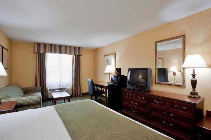 Holiday Inn Express & Suites Williamsburg By Ihg Екстер'єр фото