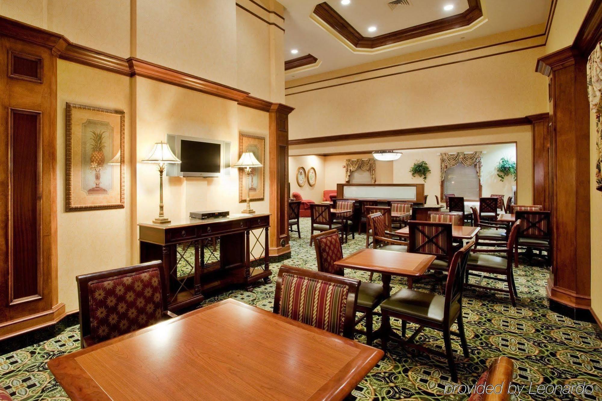 Holiday Inn Express & Suites Williamsburg By Ihg Екстер'єр фото